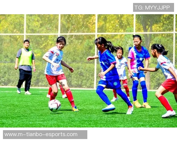 足球场上的激情与梦想一场难忘的比赛回忆